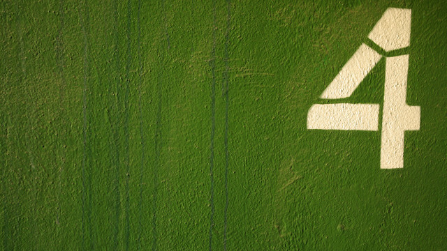 Green wall white four 3d free wallpaper - medium preview image