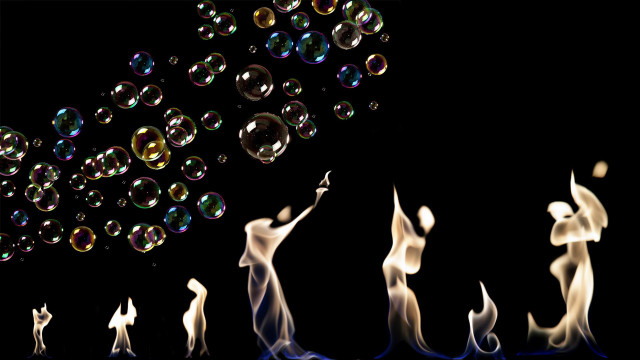 Group people soap bubbles black free wallpaper - medium preview image