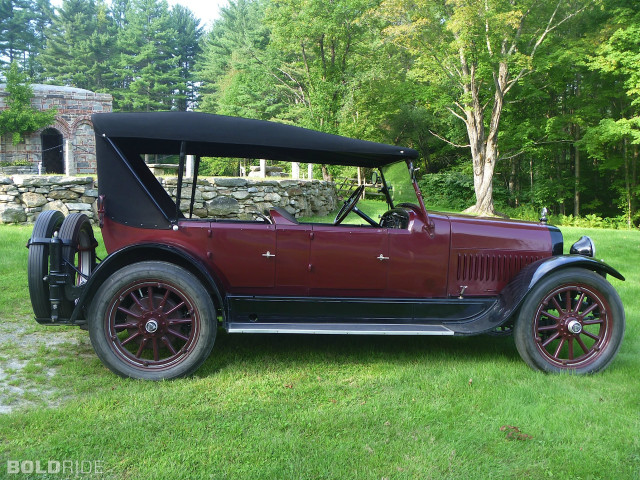 Old car field stone wall free wallpaper - medium preview image