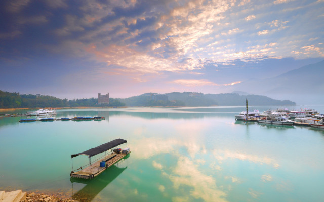 Lake boat sky clouds city free wallpaper - medium preview image