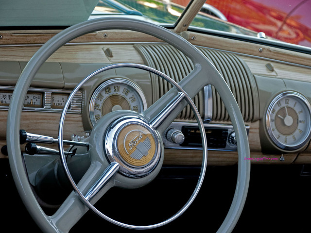 Classic car steering wheel dashboard free wallpaper - medium preview image