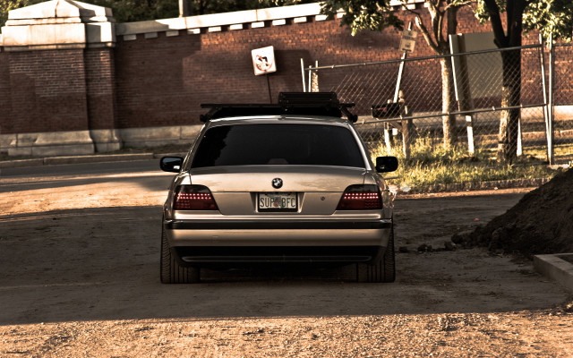 Car fence basketball tree sunset free wallpaper - medium preview image