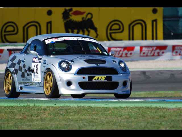 White car race track checkered free wallpaper - medium preview image