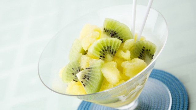 Kiwi bowl blue place mat free wallpaper - medium preview image