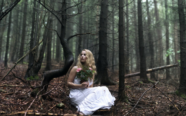Woman white dress forest flower #2 free wallpaper - medium preview image