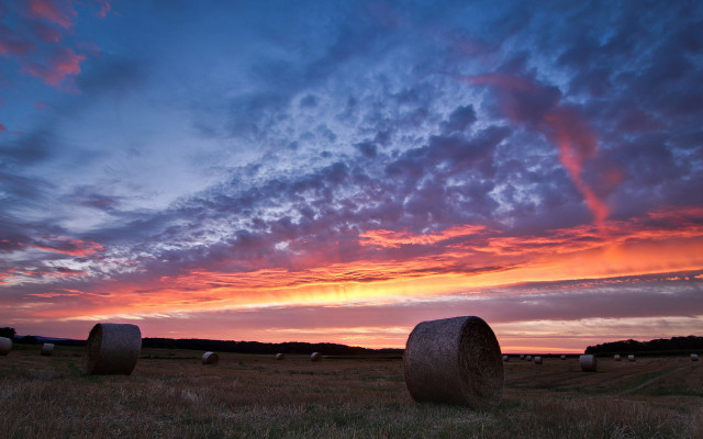 Hay bales sunset clouds wide free wallpaper - medium preview image