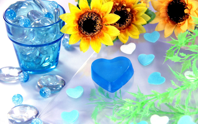 Blue hearts sunflowers vase flower free wallpaper - medium preview image
