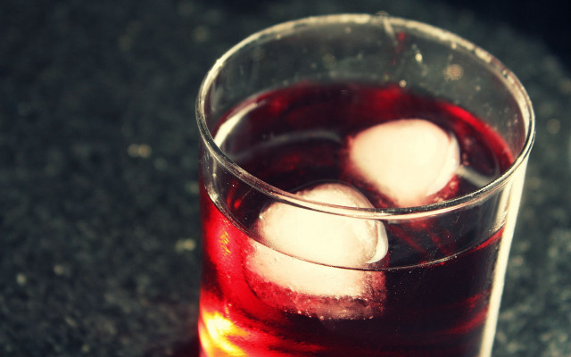 Iced tea glass two ice free wallpaper - medium preview image