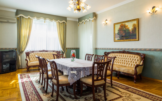 Dining room table chairs rug free wallpaper - medium preview image