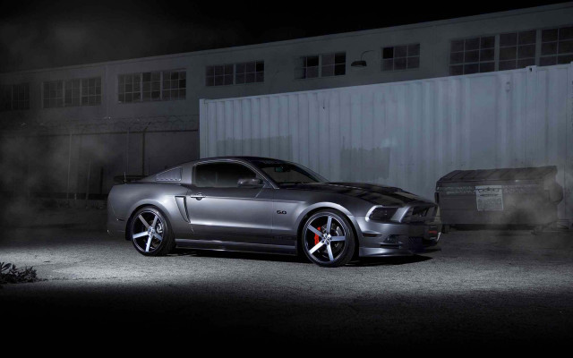 Silver mustang garage smoke hood free wallpaper - medium preview image
