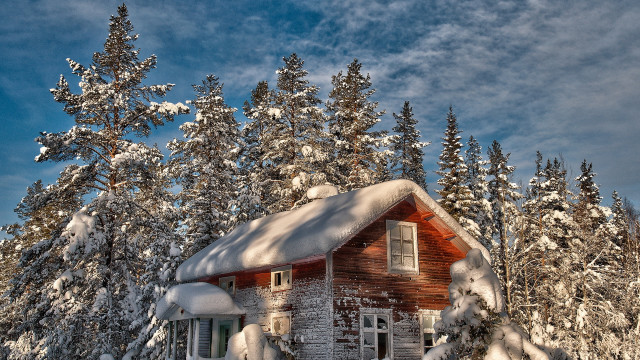 Snowy cabin forest cityscape winter free wallpaper - medium preview image