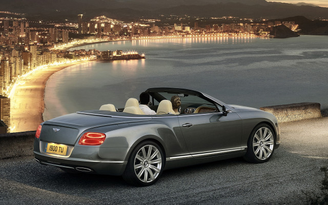 Silver convertible ocean city lights free wallpaper - medium preview image