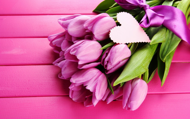 Bouquet tulips heart tag pink free wallpaper - medium preview image