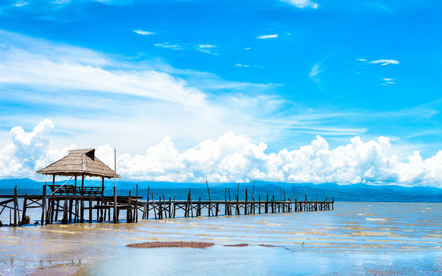 Pier hut ocean blue sky free wallpaper - medium preview image
