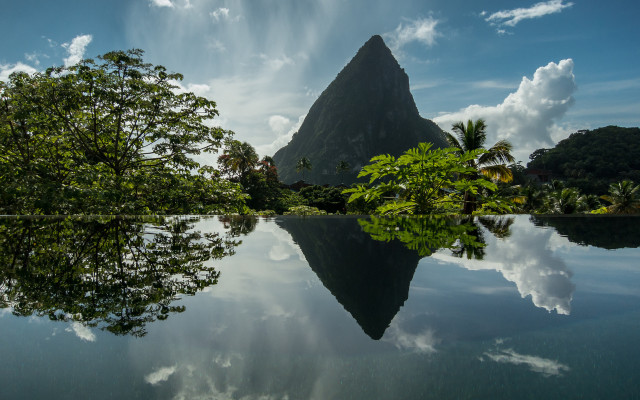 Mountain reflection lake trees clouds #7 free wallpaper - medium preview image