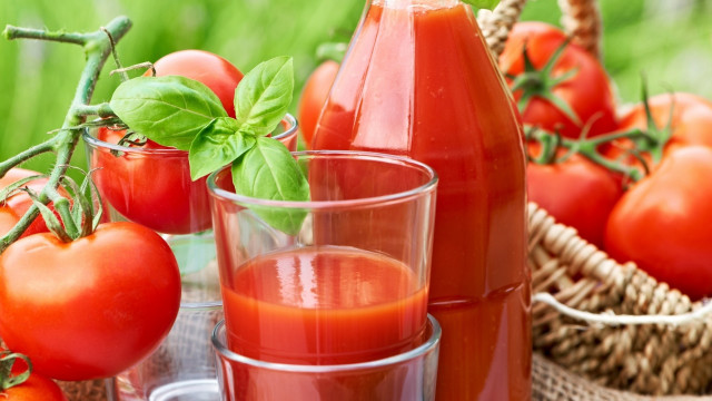 Tomato juice bottle basket tomatoes free wallpaper - medium preview image