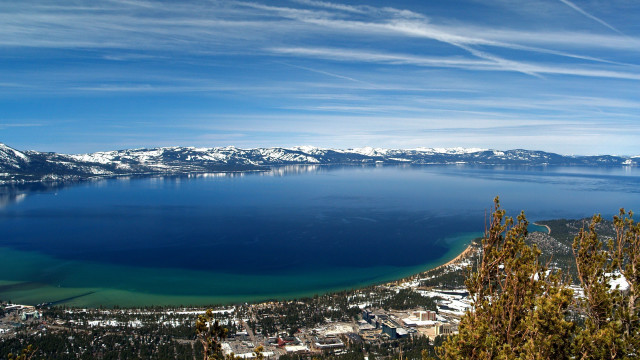 Lake mountains trees sky clouds #39 free wallpaper - medium preview image