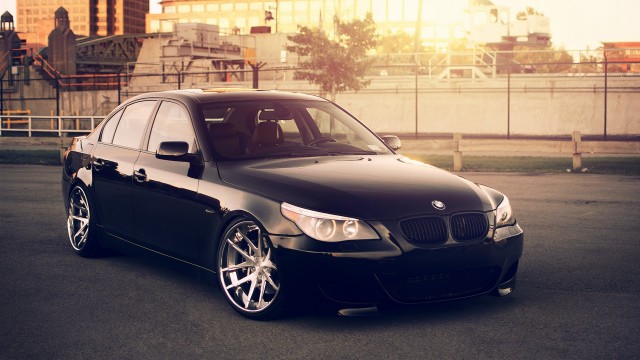 Black car parking lot fence #2 free wallpaper - medium preview image