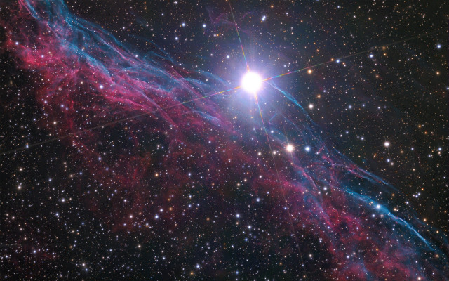 Starry sky bright center space free wallpaper - medium preview image