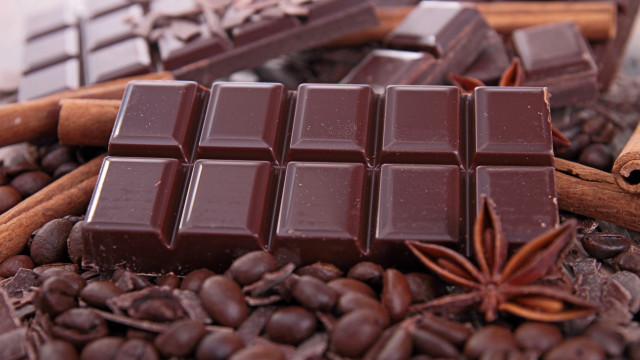 Chocolate coffee cinnamon 3d food free wallpaper - medium preview image
