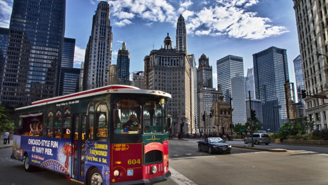 Cityscape bus tokyo skyline clouds free wallpaper - medium preview image