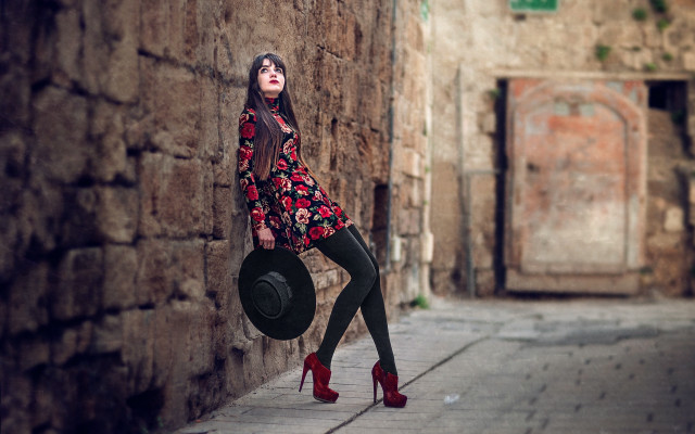 Woman black hat dress portrait free wallpaper - medium preview image