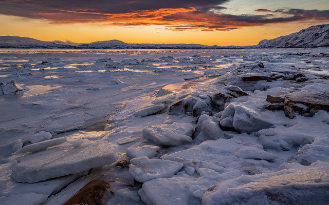 Sunset frozen lake mountains clouds #3 free wallpaper - medium preview image