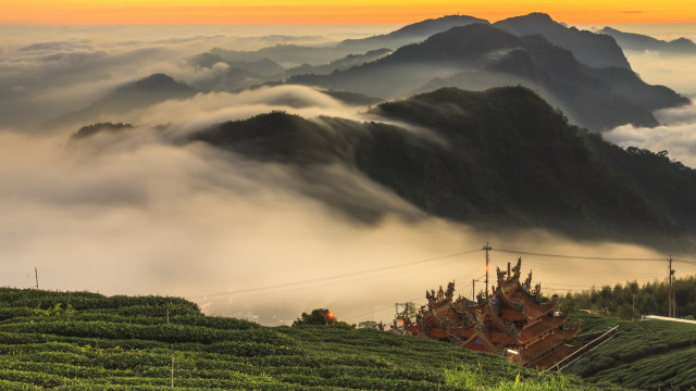 Mountain fog clouds house hills free wallpaper - medium preview image