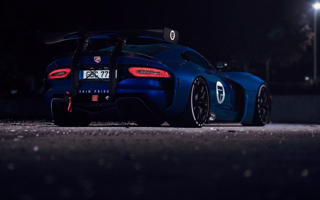 Blue sports car parking lot #20 free wallpaper - medium preview image