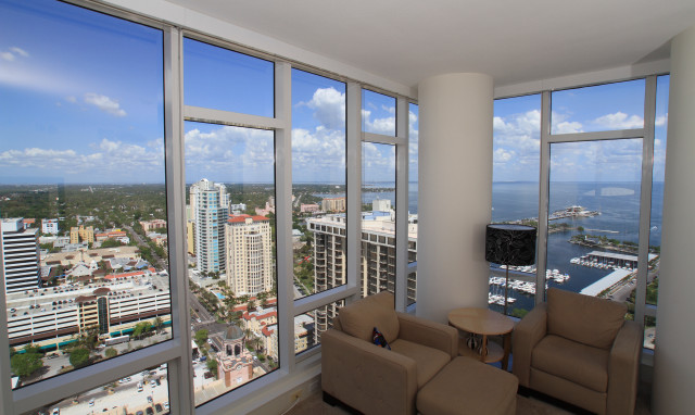 Living room ocean view miami free wallpaper - medium preview image