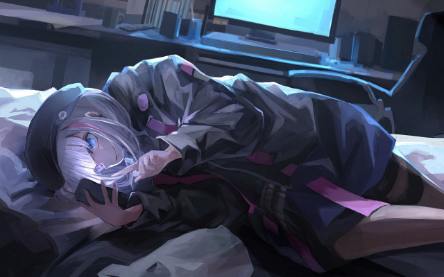 Person lying bed helmet tv free wallpaper - medium preview image