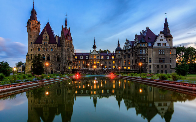 Castle pond night lights clock free wallpaper - medium preview image