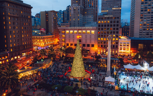 Christmas tree city square night #2 free wallpaper - medium preview image