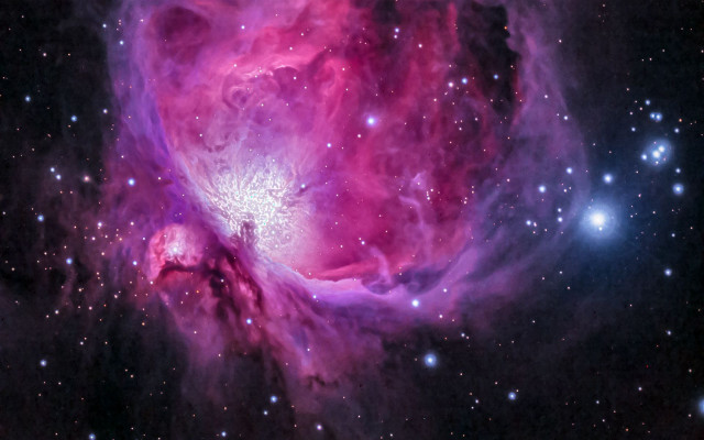 Purple blue star bright center free wallpaper - medium preview image