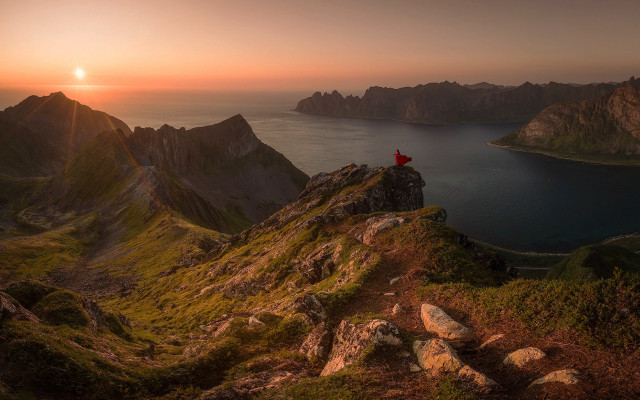 Mountain top sunset lake red free wallpaper - medium preview image