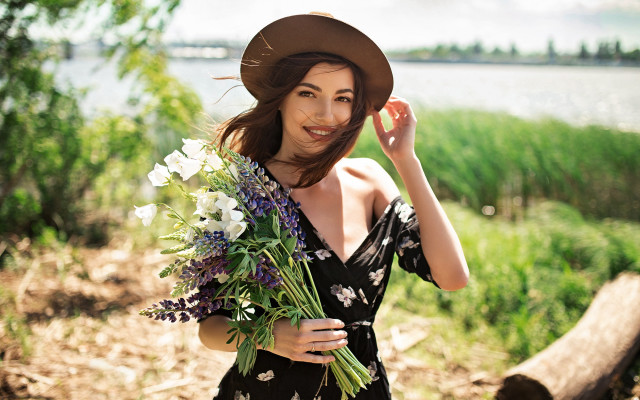 Woman hat flower bouquet lake free wallpaper - medium preview image