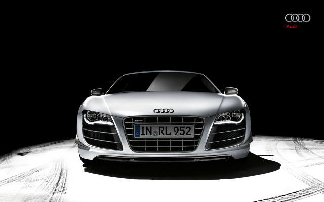 Silver car dark spot 3d free wallpaper - medium preview image