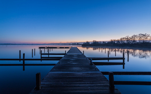 Lake dock pier boats sunset free wallpaper - medium preview image