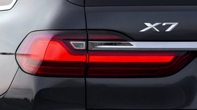Tail light seven digital rendering free wallpaper - medium preview image