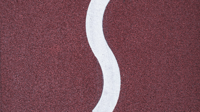 White line red surface white free wallpaper - medium preview image