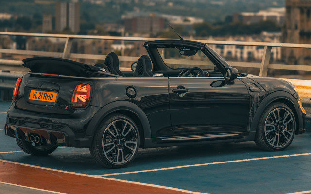 Black convertible city yellow light free wallpaper - medium preview image