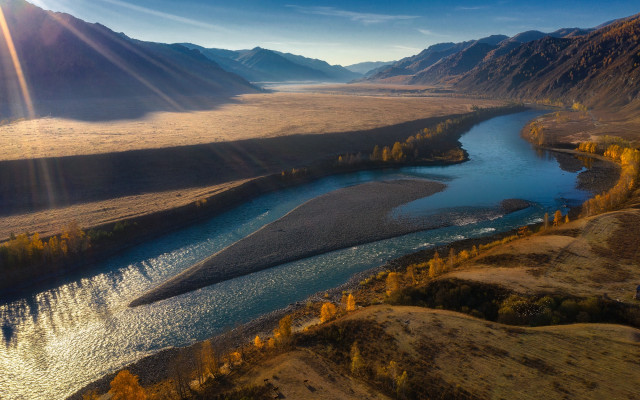 River valley mountains autumn sunshine free wallpaper - medium preview image
