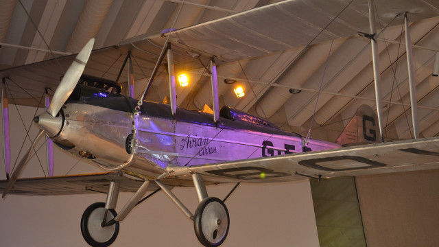 Small airplane suspended ceiling white free wallpaper - medium preview image