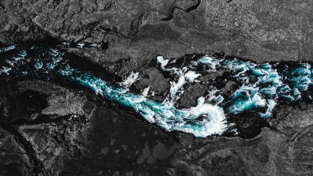 River night sky starry monochrome free wallpaper - medium preview image