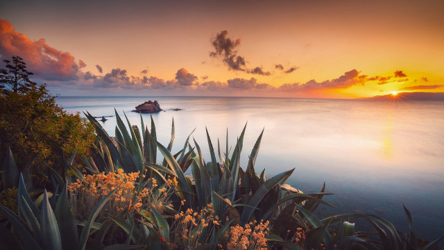 Sunset water island clouds autumn free wallpaper - medium preview image