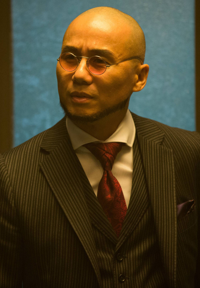 Bald man suit tie serious free wallpaper - medium preview image