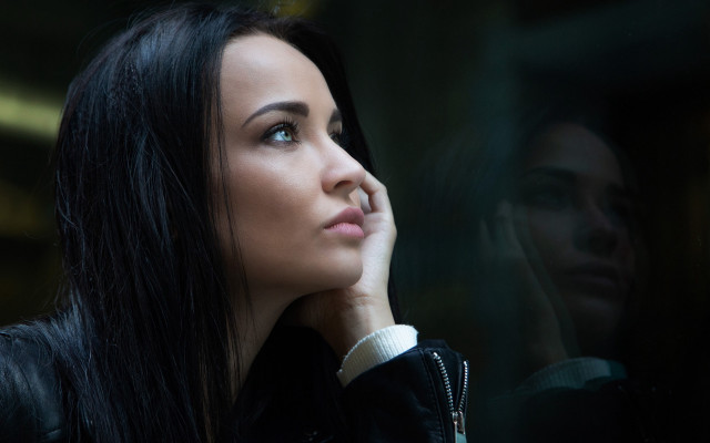 Woman window hand chin neoplasticism free wallpaper - medium preview image