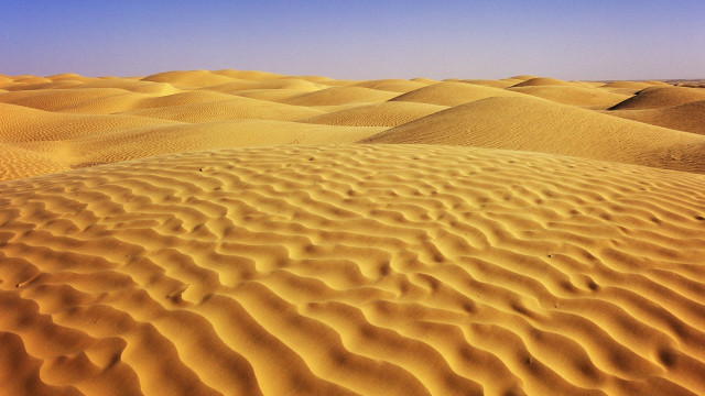 Desert sand dunes blue sky #8 free wallpaper - medium preview image