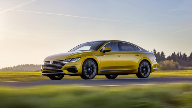 Yellow volkswagen arteus country road free wallpaper - medium preview image