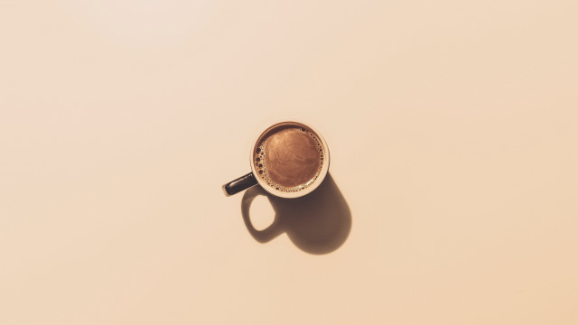 Coffee shadow minimalist stilllife florianne free wallpaper - medium preview image